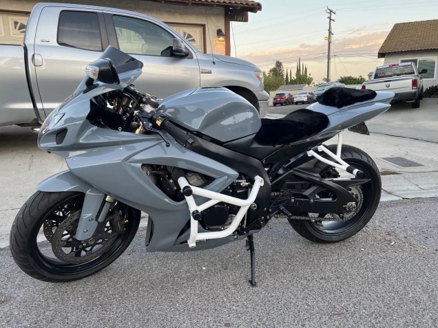 2006-2007 Suzuki GSXR 600 / GSXR 750 Motorcycle Fairing Kits - Nardo Grey Canada