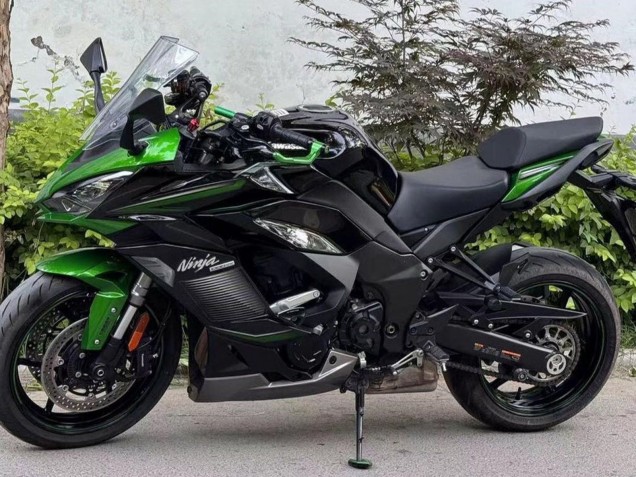 2020-2025 Kawasaki Z1000SX Motorcycle Fairings - Black Grey Green Ninja Canada