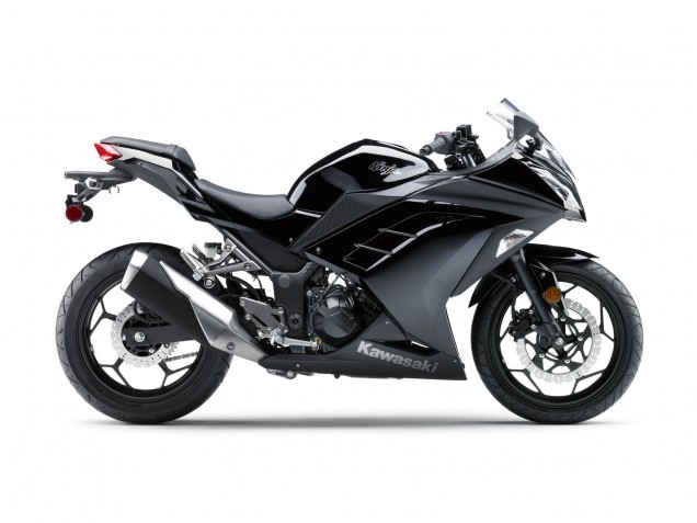 2013-2024 Kawasaki EX300 Motorcycle Fairing - Glossy Black Matte Black Canada