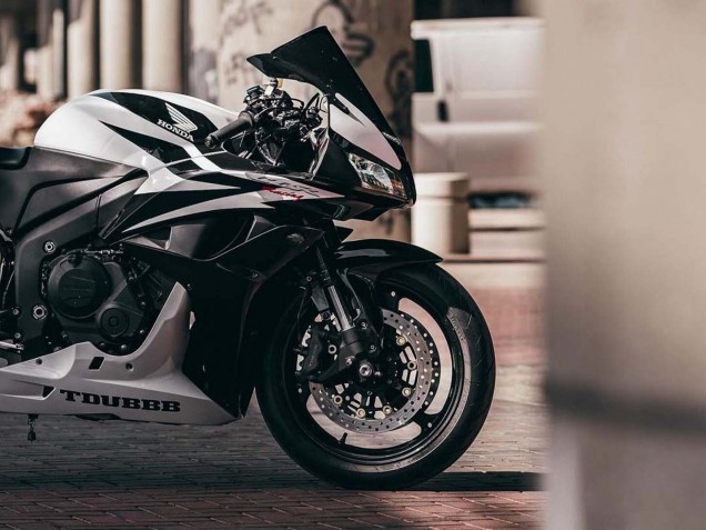 2007-2008 Honda CBR600RR Motorcycle Fairings - White Black Racing Canada