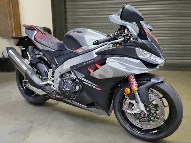 2021-2024 Aprilia RSV4 1100 Motorcycle Fairings - Glossy Silver Matte Black Canada