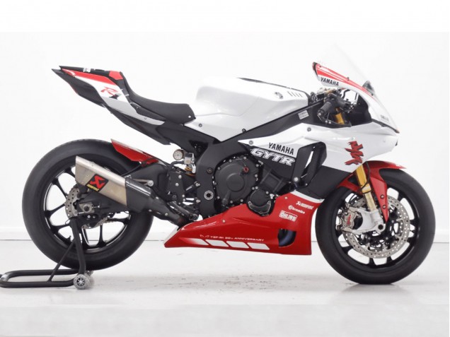 2015-2019 Yamaha YZF 1000 R1 Motorcycle Fairing - White Red Black GYTR Canada