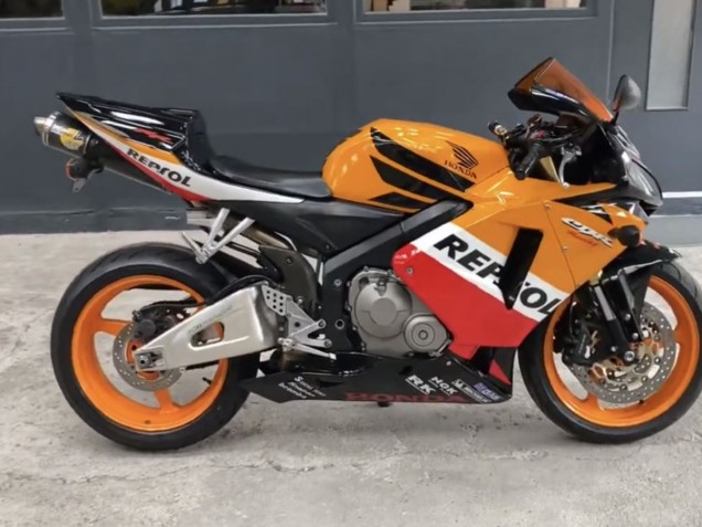 2005-2006 Honda CBR600RR Motorcycle Fairings - Black Orange White Red Repsol Canada