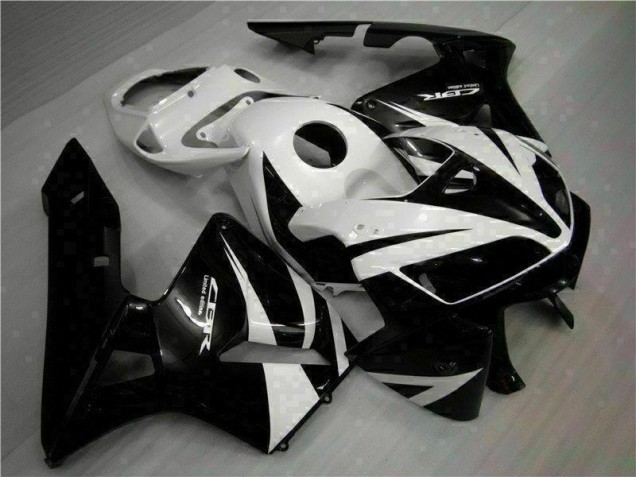 Black 05-06 CBR600RR Motorcycle Fairing Black 05-06 CBR600RR Motorcycle Fairing
