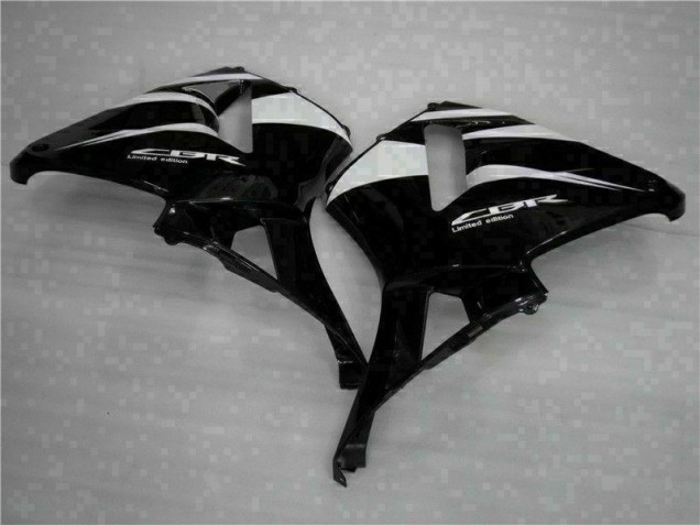Black 05-06 CBR600RR Motorcycle Fairing Black 05-06 CBR600RR Motorcycle Fairing