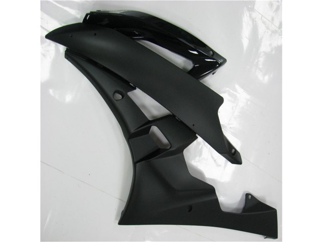Black 06-07 YZF R6 Motorcycle Fairing Black 06-07 YZF R6 Motorcycle Fairing