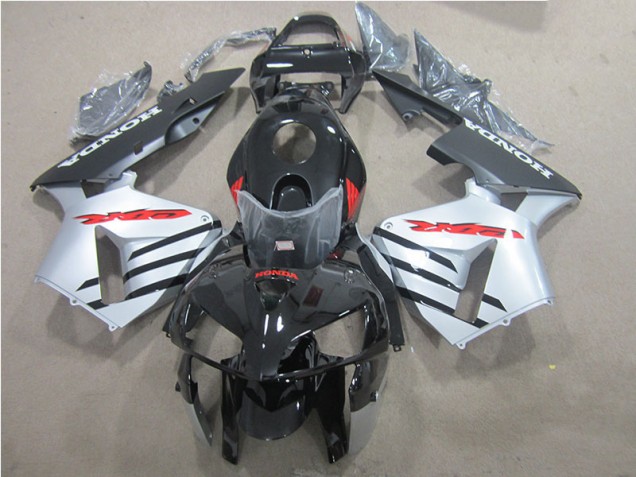 Black Red 05-06 CBR600RR Motorcycle Fairings Black Red 05-06 CBR600RR Motorcycle Fairings
