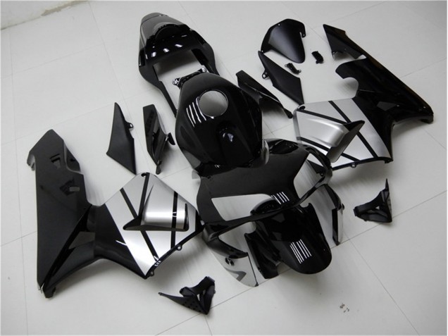 Black Silver 03-04 CBR600RR Motorcycle Fairings Black Silver 03-04 CBR600RR Motorcycle Fairings