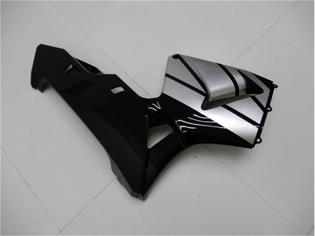 Black Silver 03-04 CBR600RR Motorcycle Fairings Black Silver 03-04 CBR600RR Motorcycle Fairings