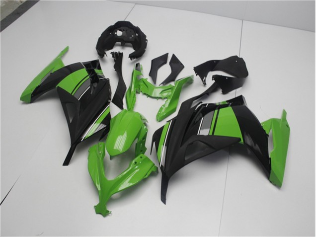Green Black 13-16 EX300 Motorcycle Fairing Green Black 13-16 EX300 Motorcycle Fairing