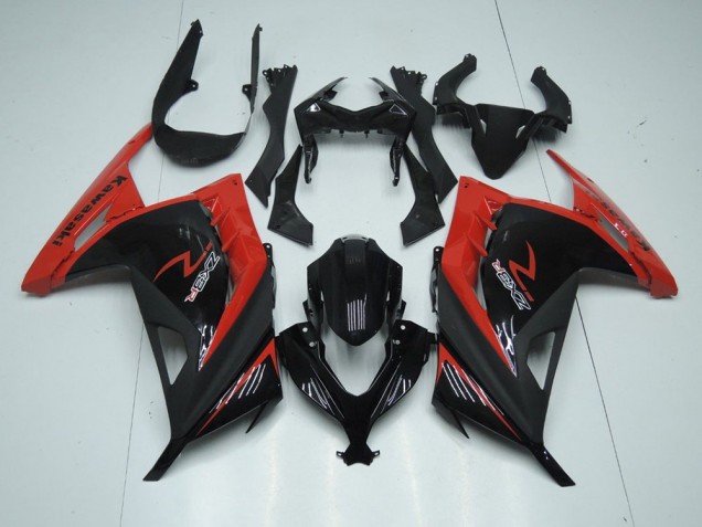 Red Black 13-16 ZX300R Motorcycle Fairing Red Black 13-16 ZX300R Motorcycle Fairing