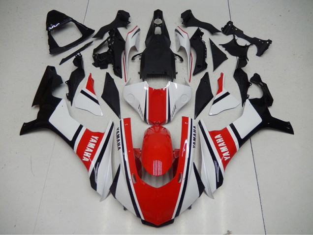 Red White 15-19 YZF R1 Motorcycle Fairings Red White 15-19 YZF R1 Motorcycle Fairings