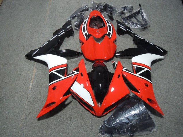 Red White Black 04-06 YZF R1 Motorcycle Fairing Red White Black 04-06 YZF R1 Motorcycle Fairing