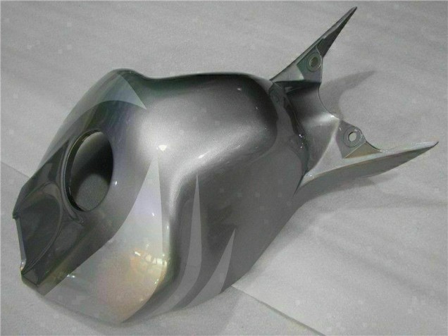 Silver 04-05 CBR1000RR Motorcycle Fairings Silver 04-05 CBR1000RR Motorcycle Fairings