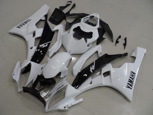 White and Black 06-07 YZF R6 Motorcycle Fairings White and Black 06-07 YZF R6 Motorcycle Fairings