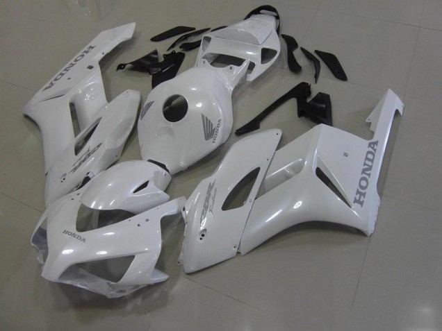 White with Silver Decals 06-07 CBR1000RR Motorcycle Fairings White with Silver Decals 06-07 CBR1000RR Motorcycle Fairings